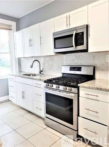 Main picture of 450 Palisade Ave
