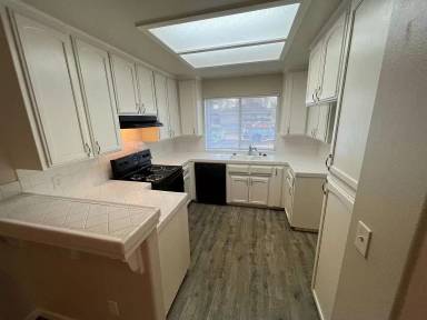 Main picture of 5630 W Vartikian Ave