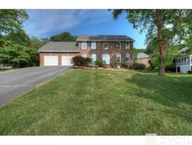 Main picture of 2175 Highpoint Rd
