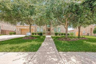 Main picture of 1541 Colton Way