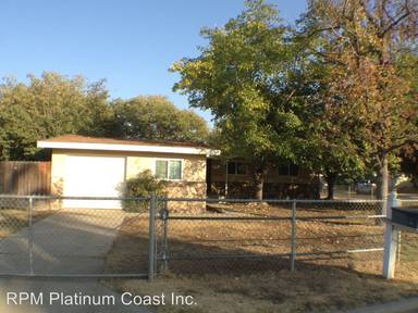 Main picture of 1305 Cherry Ln