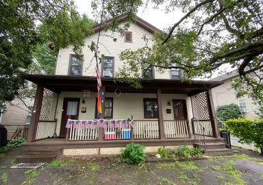 Main picture of 1744 Wayne Ave