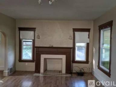 Main picture of 2908 6th St SW