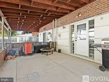 Main picture of 7259 Valley Ave