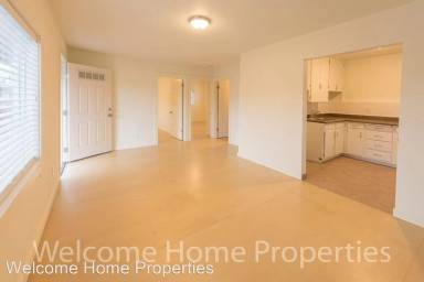 Main picture of 319 E Pine St