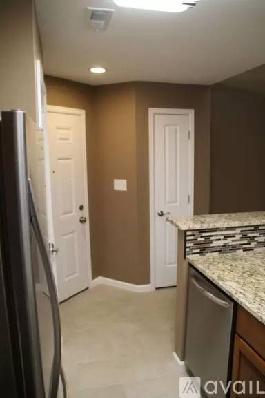 Main picture of 950 Acapulco Ct