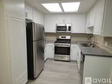 Main picture of 5325 Denny Ave