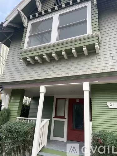 Main picture of 2114 Bonsallo Ave