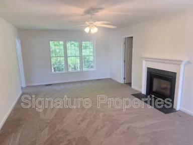 Main picture of 12521 Hillgate Ln