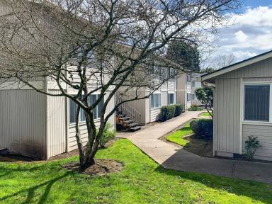 Main picture of 5202 Windsor Island Rd N