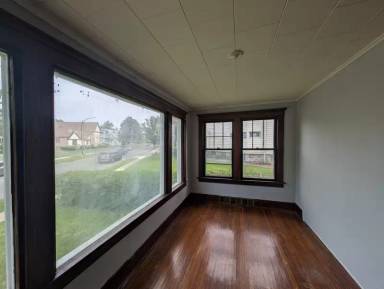 Main picture of 188 Englewood Ave