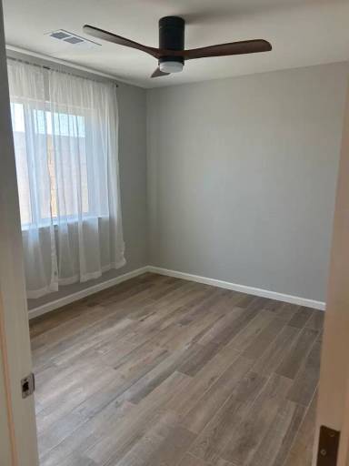 Main picture of 1305 W Angus Ct