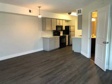 Main picture of 1820 Newland Ct