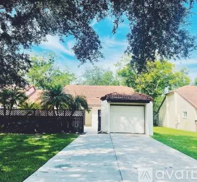Main picture of 624 Warrenton Rd