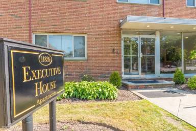 Main picture of Executive House