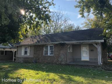 Main picture of 1401 E Missouri St
