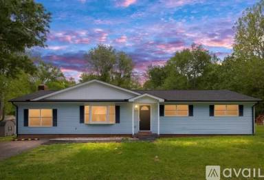 Main picture of 6819 Woodcock Ln