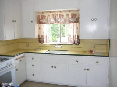 Main picture of 3050 Luna Dr