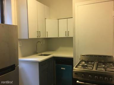 Main picture of 200 Clinton Ave