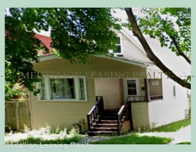 Main picture of 11624 S Princeton Ave