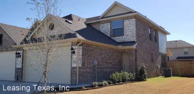 Main picture of 4921 Sanger Circle Dr