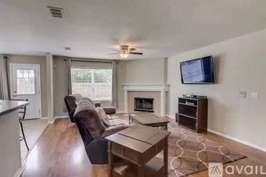 Main picture of 107 Hoot Owl Ln N