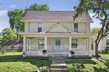 Main picture of 6015 Cherry St