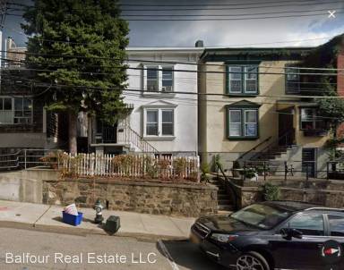 Main picture of 22 N Astor St