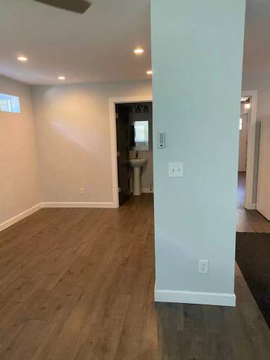 Main picture of 5626 W Farmington Rd