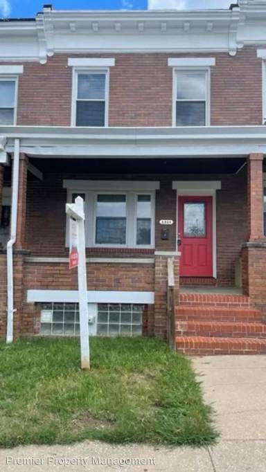 Main picture of 3320 Chesterfield Ave