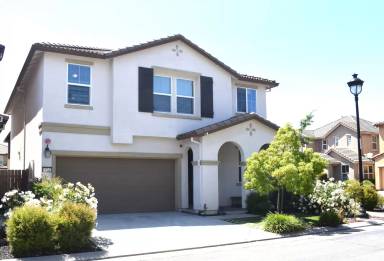 Main picture of 10747 Piave Way