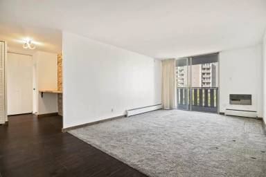 Main picture of Saturn Towers Condos