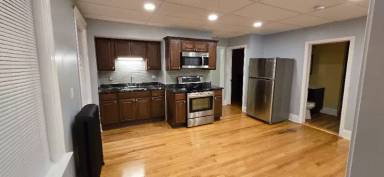 Main picture of 1 Plantation St