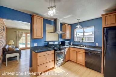 Main picture of 5224 Del Rey Ave