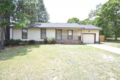 Main picture of 6821 Marlowe Dr