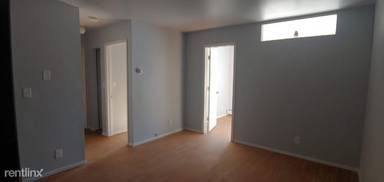 Main picture of 1305 - 1345 W Locust St Apartments