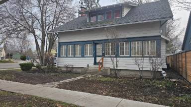 Main picture of 2303 W Regan Ave