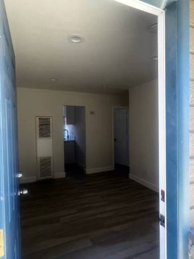 Main picture of 2200 Morley St