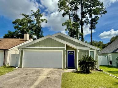 Main picture of 6657 Periwinkle Dr