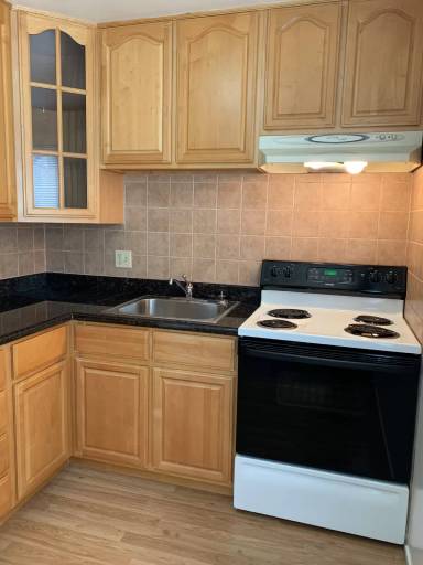 Main picture of 1248 18th Ave