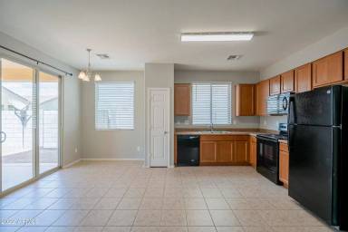 Main picture of 11790 W Overlin Ln