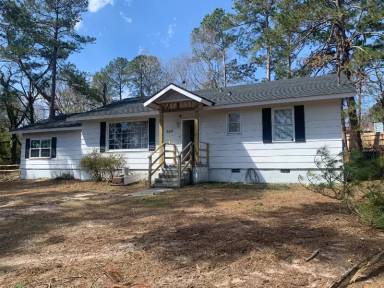 Main picture of 3519 Evangeline Dr