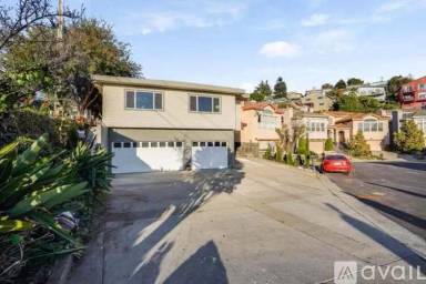 Main picture of 1910 Lomita Dr