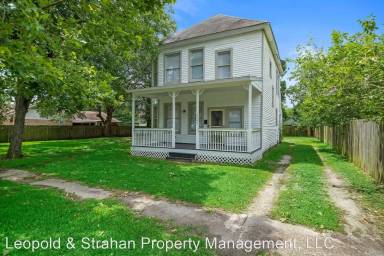 Main picture of 217 3rd Ave N