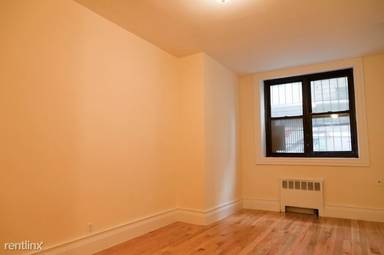 Main picture of 145 E 36th St