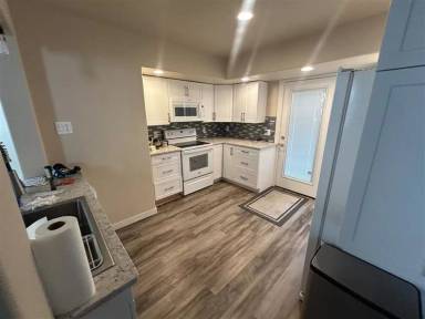 Main picture of 211 Baker St