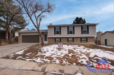 Main picture of 6385 Cripple Creek Ln