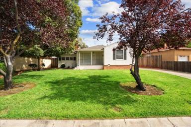 Main picture of 2804 Avalon Dr