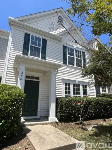 Main picture of 204 Walnut Woods Dr