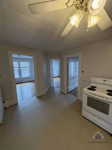 Main picture of 212 Waldo Street